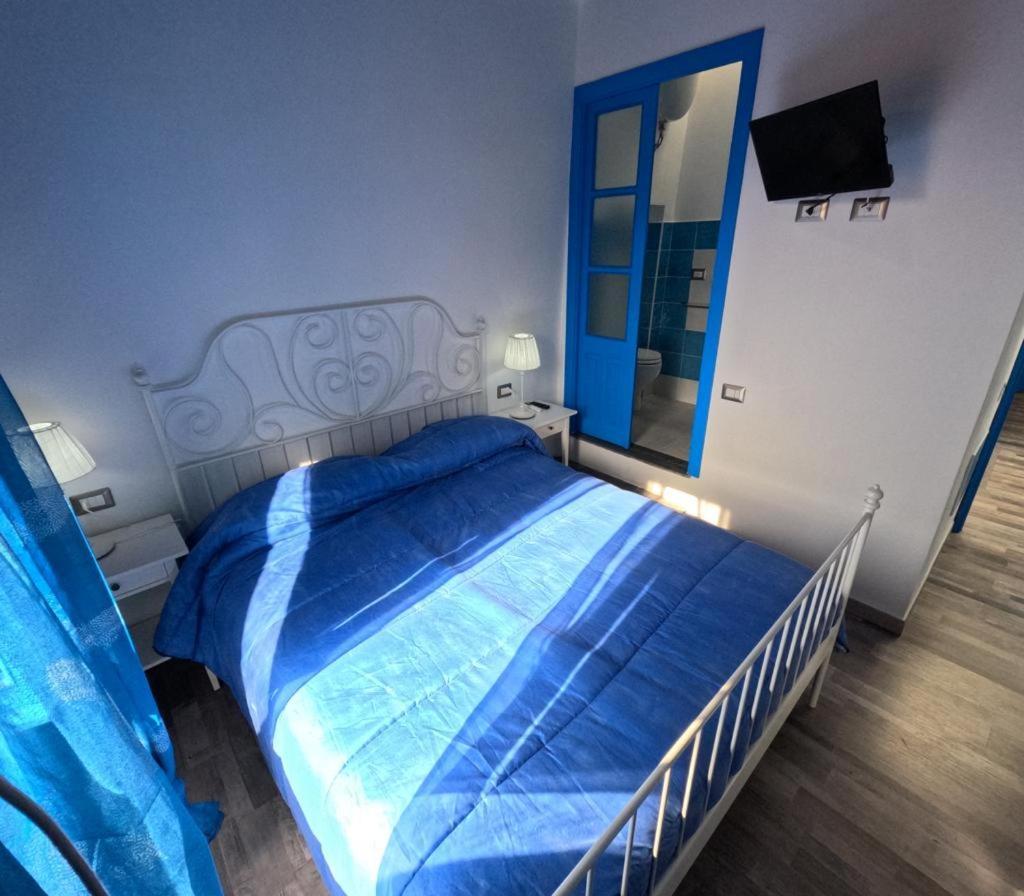 Sole Azzurro Suite Bosa Kültér fotó